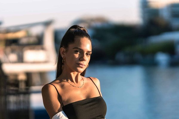 Comment intégrer la mode urbaine dans son style quotidien